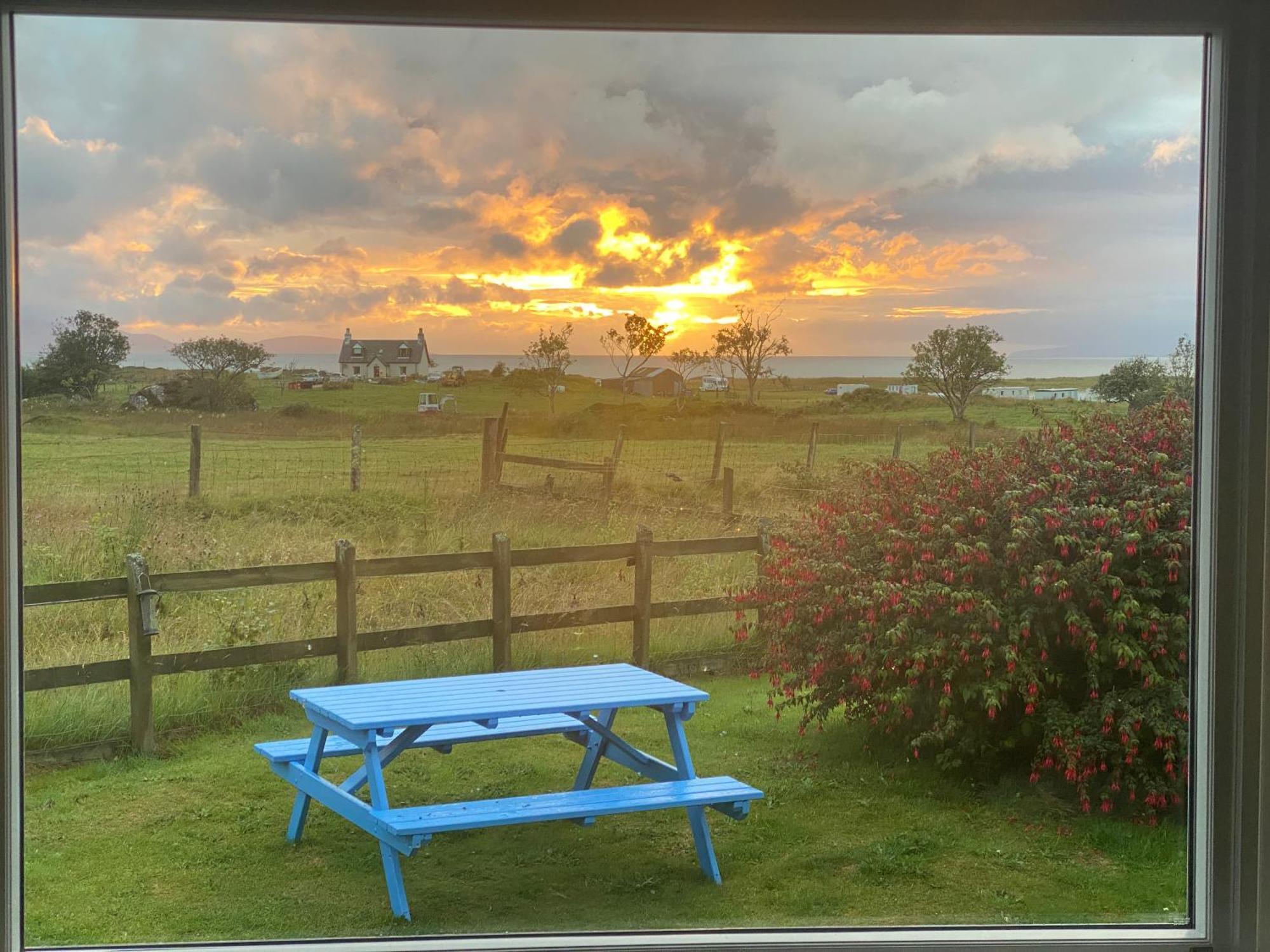 The Sheiling Holiday Home With Gorgeous Views Over The Isles Arisaig Kültér fotó